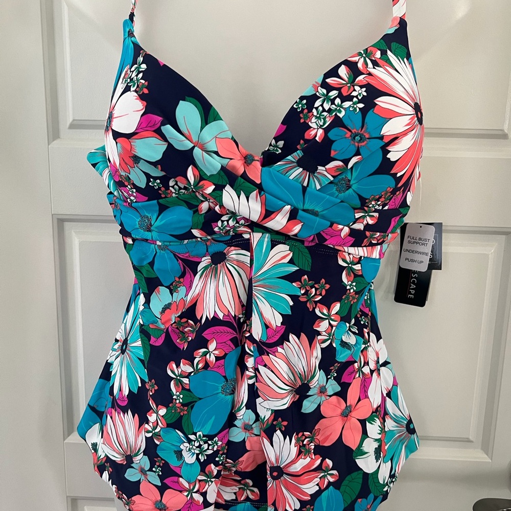 Island Escape Style H760857 Swimsuit Push Up Size 10